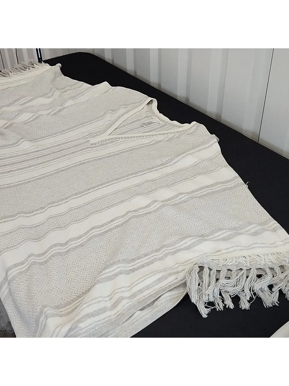 Minnie Rose Womens Cotton Cashmere Shawl Poncho Gray Off White Striped One Size